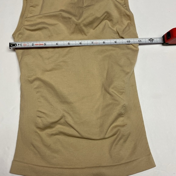 MeMoi V-Neck Wireless Support Shapewear Shaping  Tanktop Biege Size Large - Picture 7 of 7